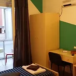 太阳月亮旅馆 招待所 都灵