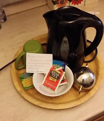 Il Sole E La Luna Pensión