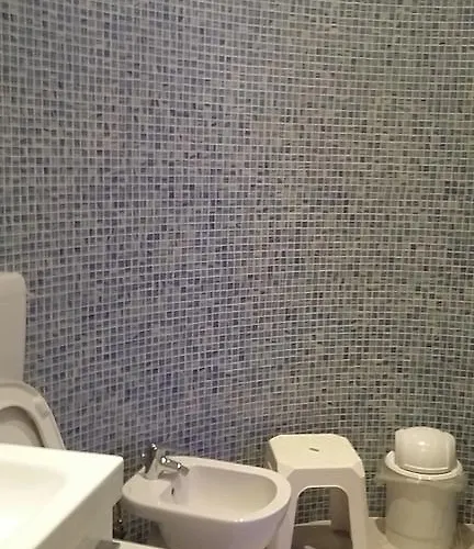 Il Sole E La Luna Pensión