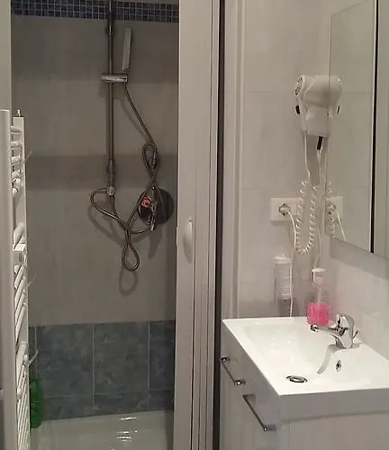 Pensión Il Sole E La Luna 4*